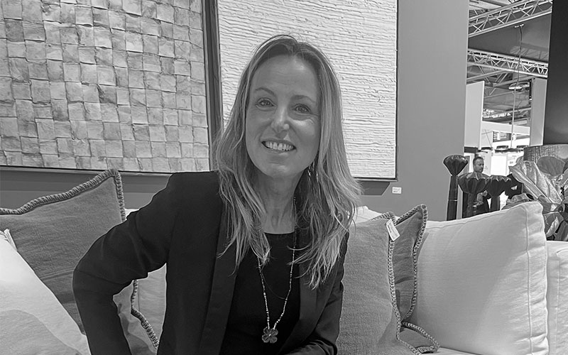 equipe-contri-cecile-showroom-mademoiselle-c-012026 Portrait de Cécile Lardemer et Leslie Lardemer, fondatrice de Mademoiselle C